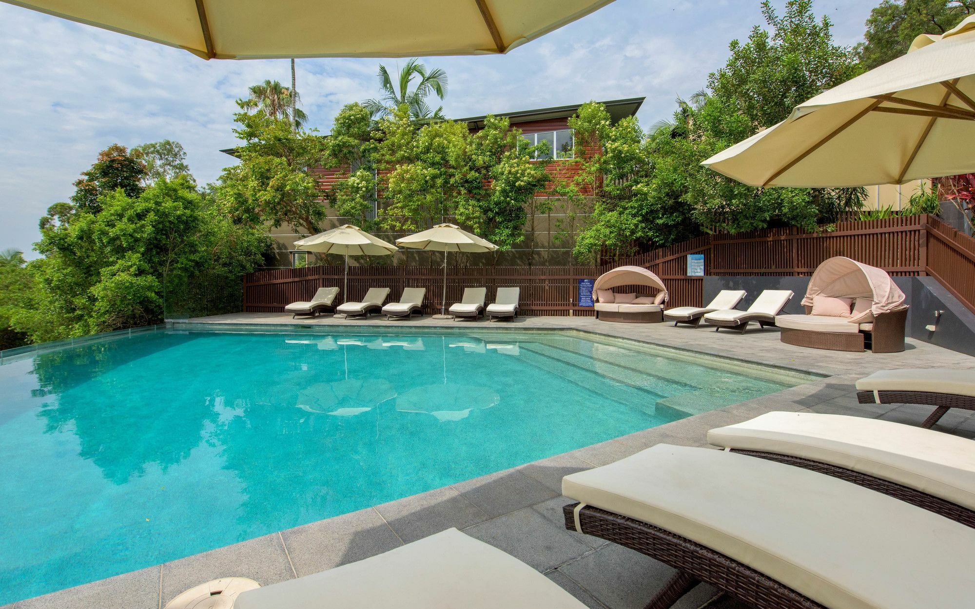 Noosa Residences Luaran gambar